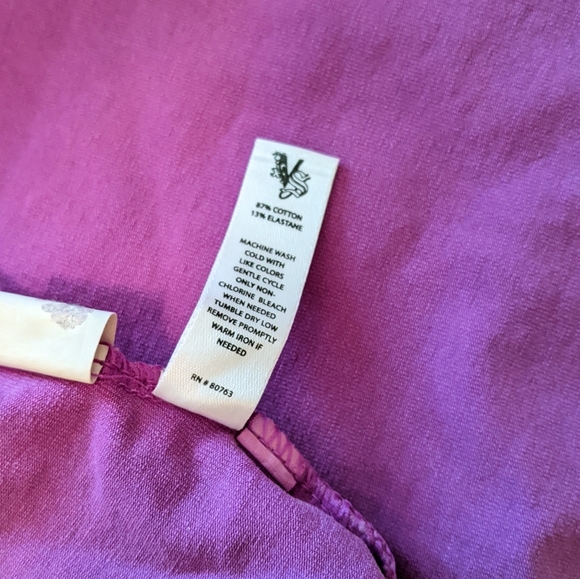 VS RARE Yoga Cami - Picture 9 of 10